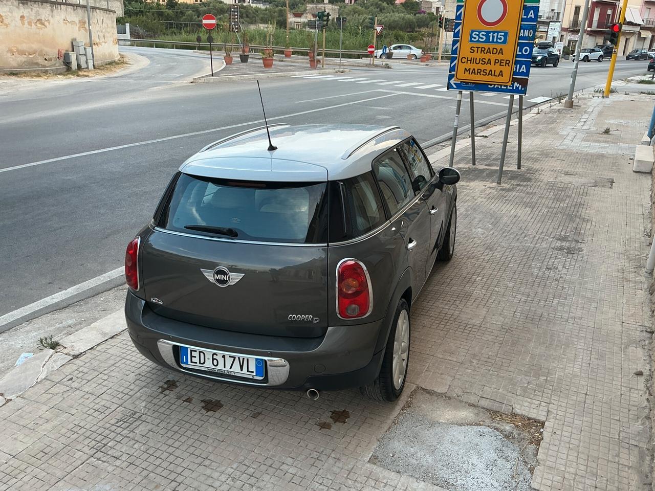 Mini Cooper D Countryman BERLINA