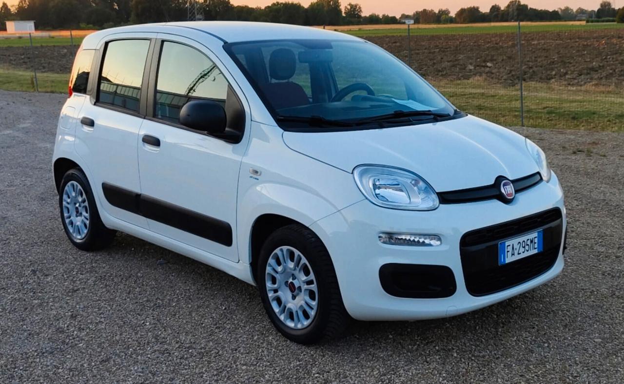 Fiat Panda 1.2 Lounge ANNO 2015