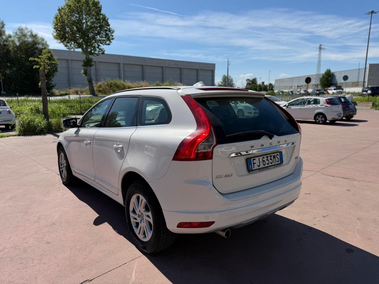 Volvo XC 60 XC60 D3 Geartronic R-design