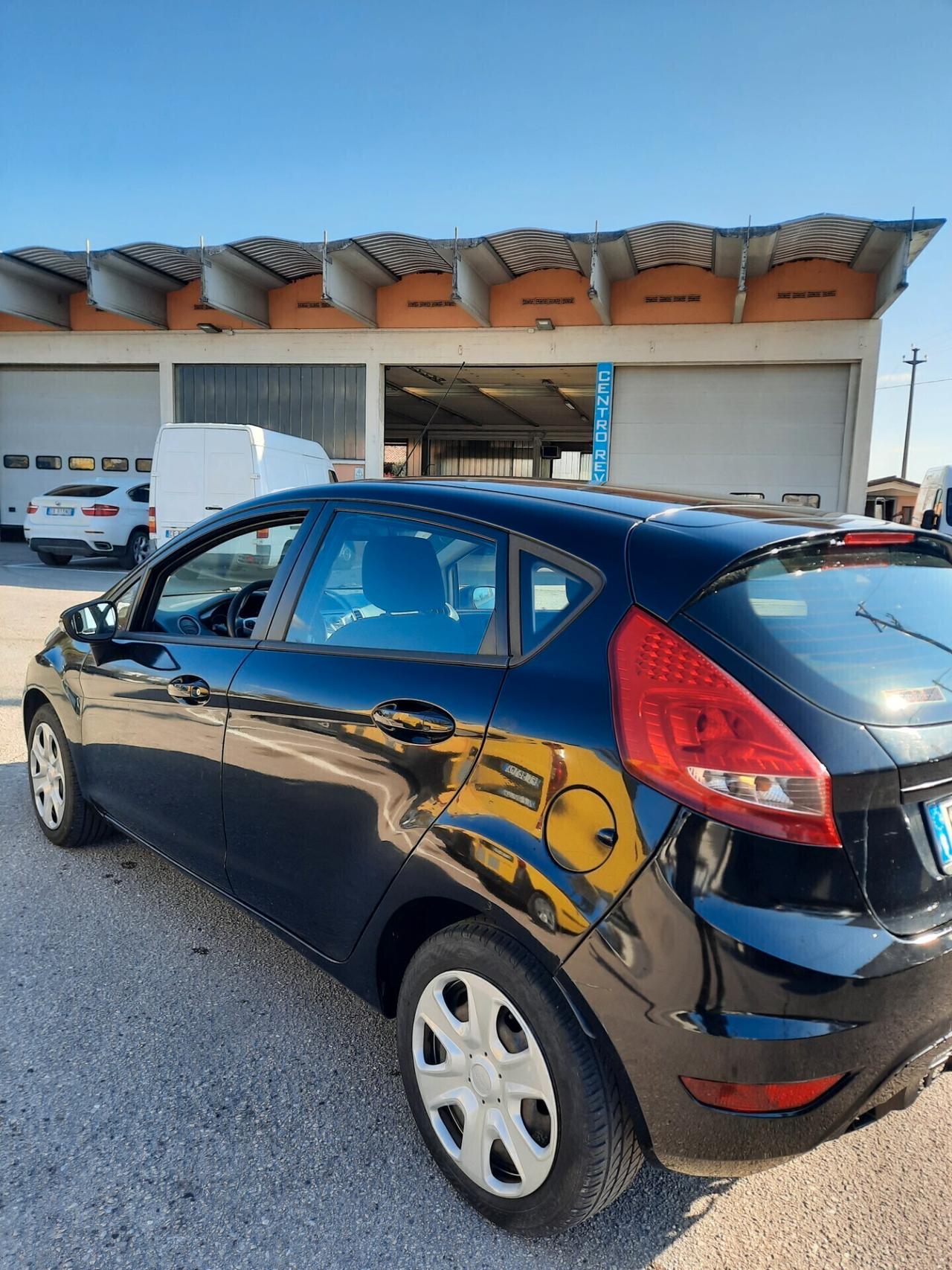 Ford Fiesta Fiesta 1.4 96CV GPL 5 porte OK NEOPATENTATI