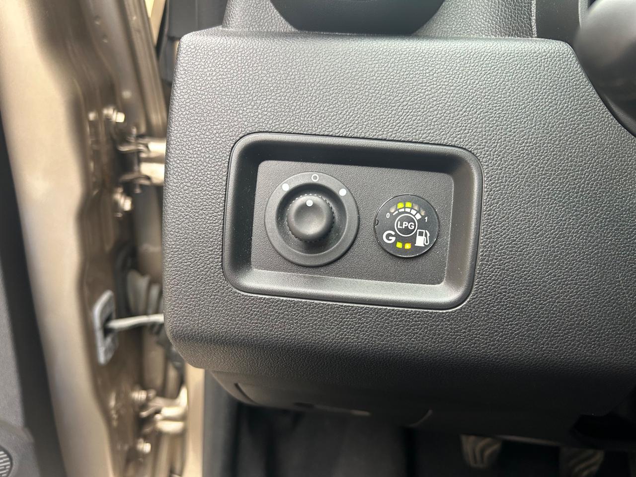 Dacia Duster 1.6 SCe GPL 4x2 Prestige