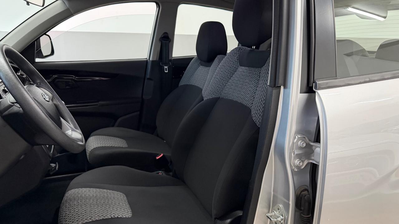 Mahindra KUV100 1.2 VVT K8 2019