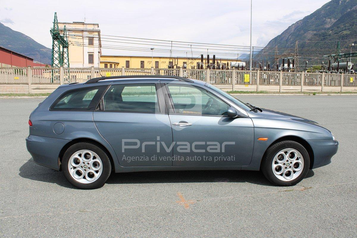 ALFA ROMEO 156 1.9 JTD cat Sportwagon Distinctive