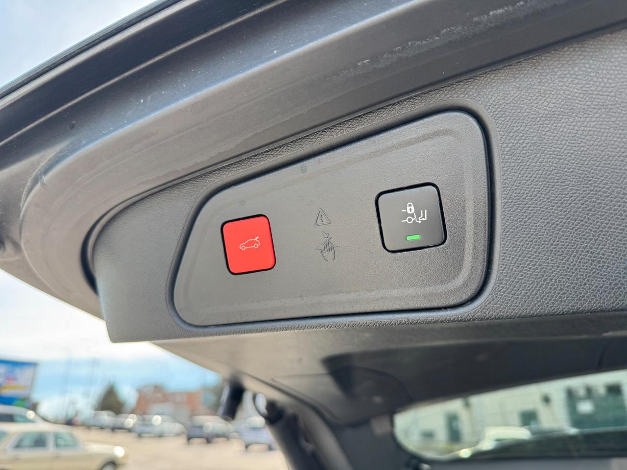 Peugeot 3008 Hybrid 225 e-EAT8 GT