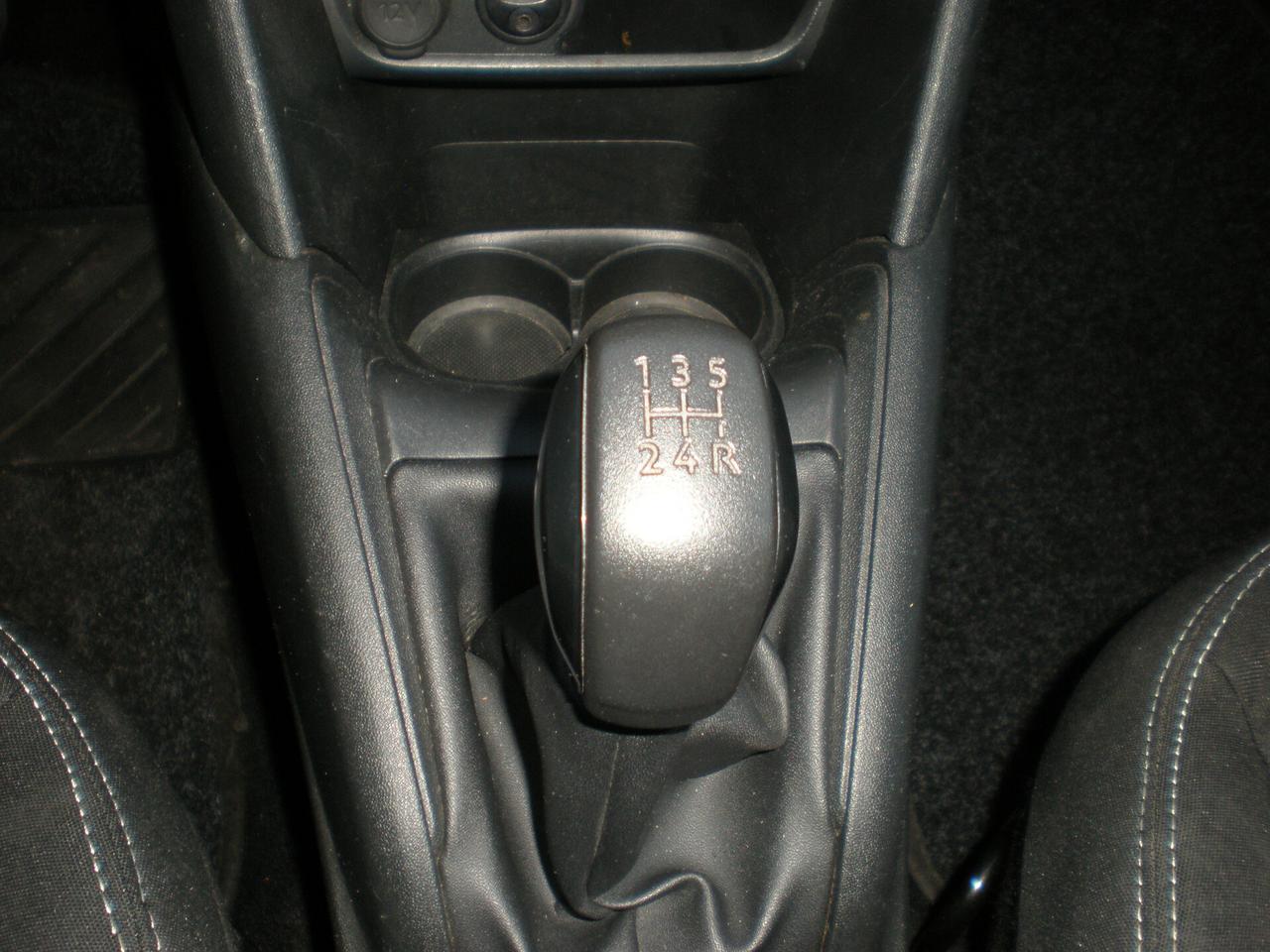 Peugeot 208 restyling 1.6 td, eccellente