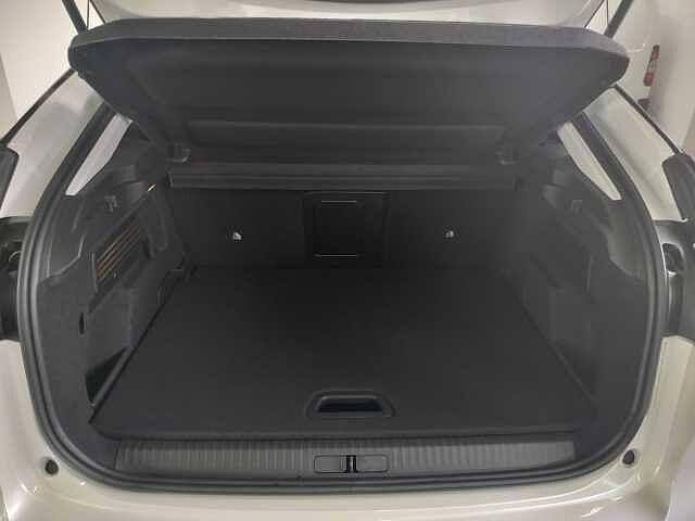 Citroen ë-C4 motore elettrico 136 CV Shine