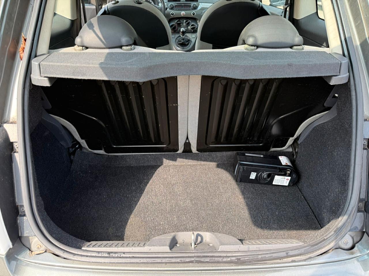 FIAT 500 1.2 Lounge neo-patentati