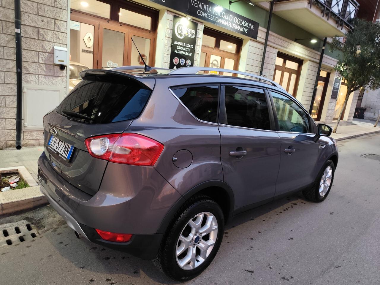 Ford Kuga 2.0 TDCi 140 CV 2WD Titanium