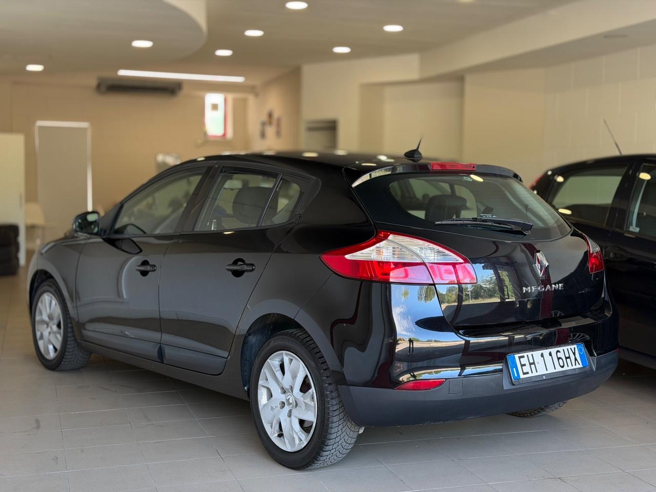 Renault Megane Mégane 1.6 GPL Attractive