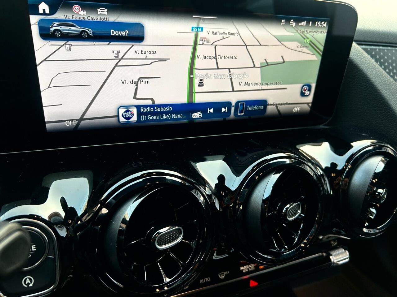 Mercedes-benz GLA 180d Automatic Progressive 2024