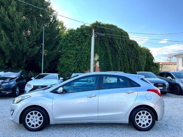 HYUNDAI i30 1.6 CRDi 5p. Comfort A/T