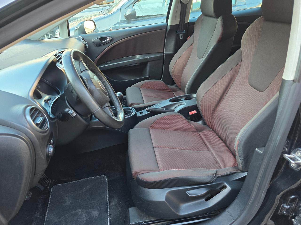 Seat Leon 1.9 TDI 105cv full opt nuova 2006