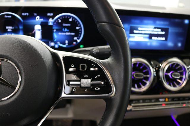 MERCEDES-BENZ GLA 200 Automatic 4Matic Sport Plus