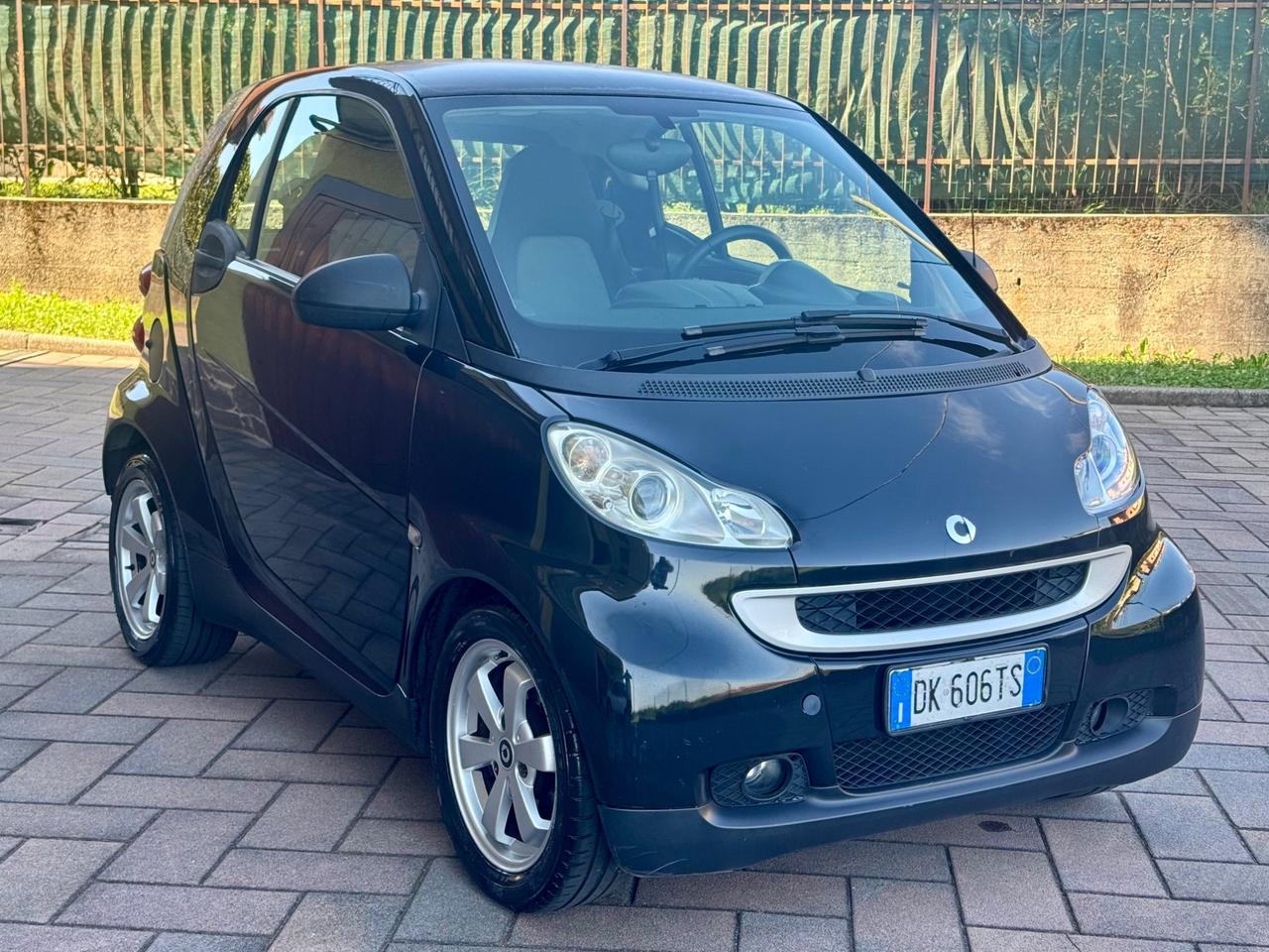 Smart ForTwo 1000 benz 120000km ok neopatentati