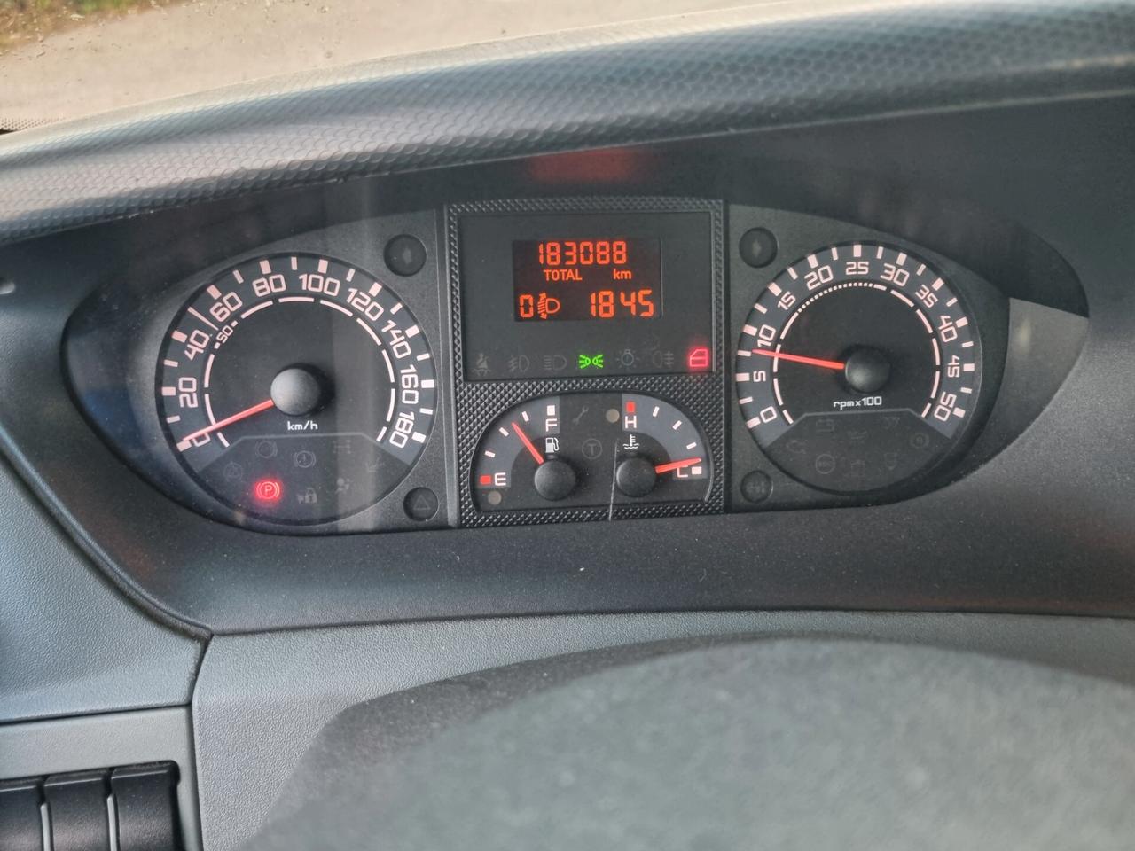 Iveco daily carroattrezzi