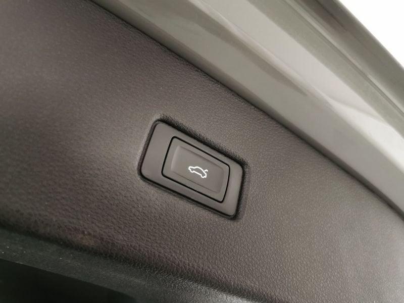 Audi Q5 Sportback 40 2.0 tdi mhev 12V S line Plus quattro s-tronic
