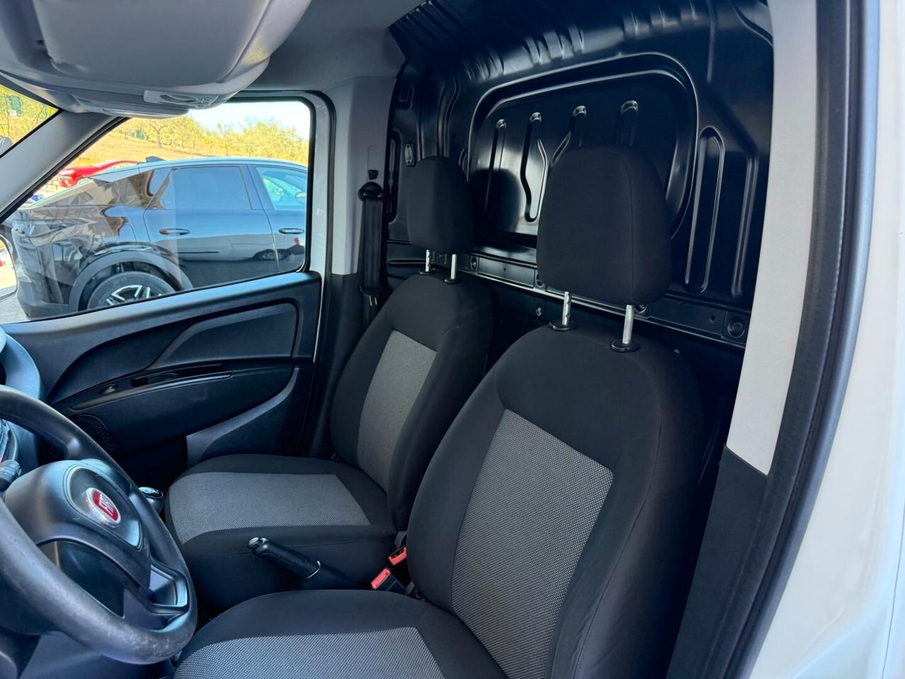 Fiat Doblò Cargo Maxi Business 1.6 Mjet 105cv 6m