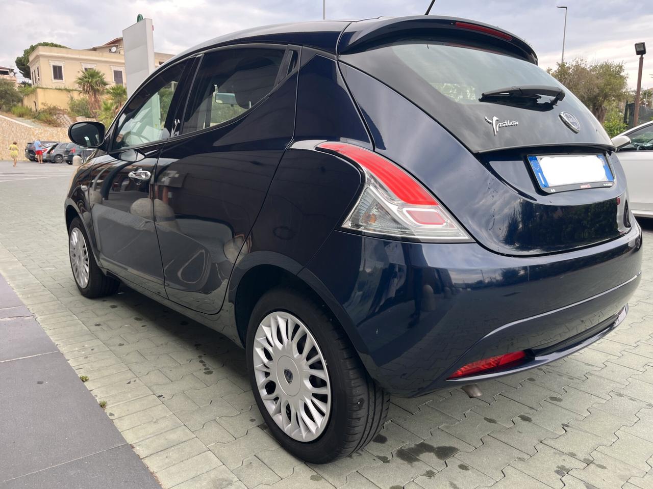 Lancia Ypsilon 1.2 69 cv Silver solo 30.000 km