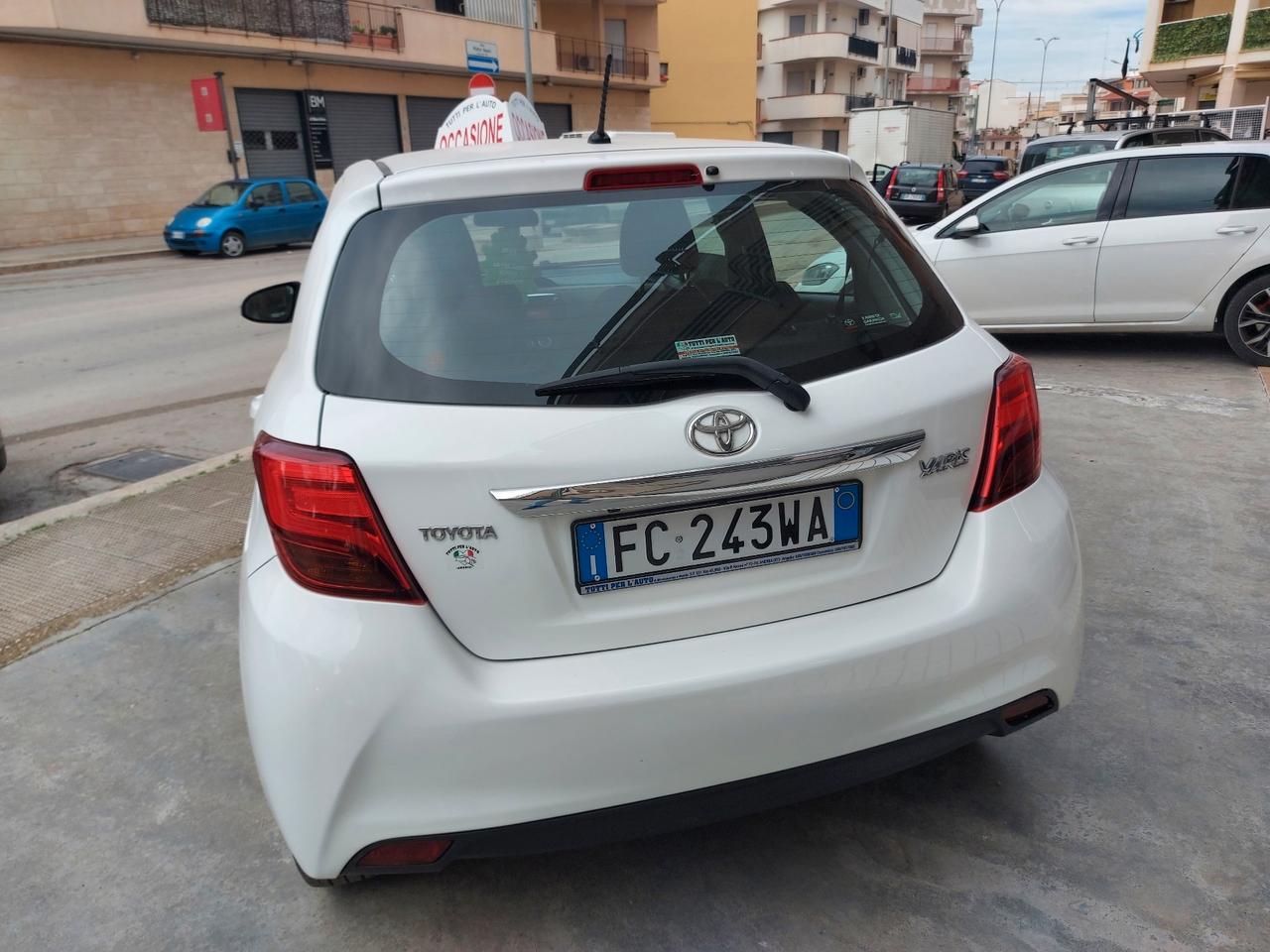 Toyota Yaris 1.0 BENZINA 5 PORTE - 2016