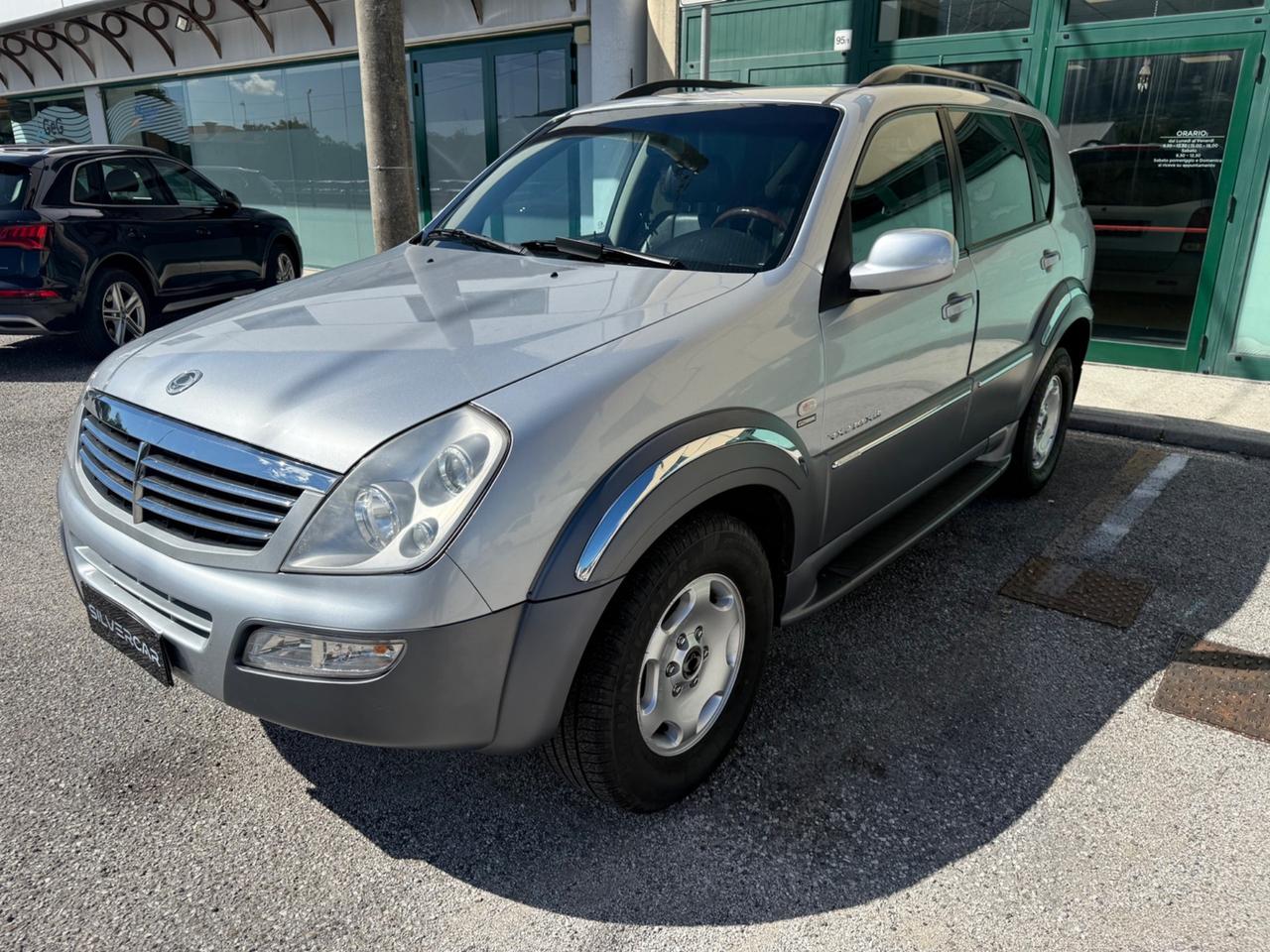 Ssangyong REXTON 2.7 4WD