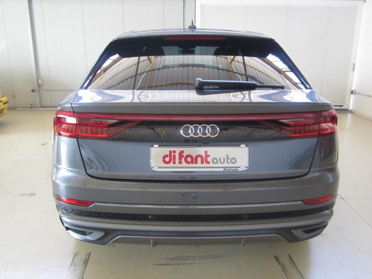 Audi Q8 50 TDI 286 CV quattro tiptronic Sport