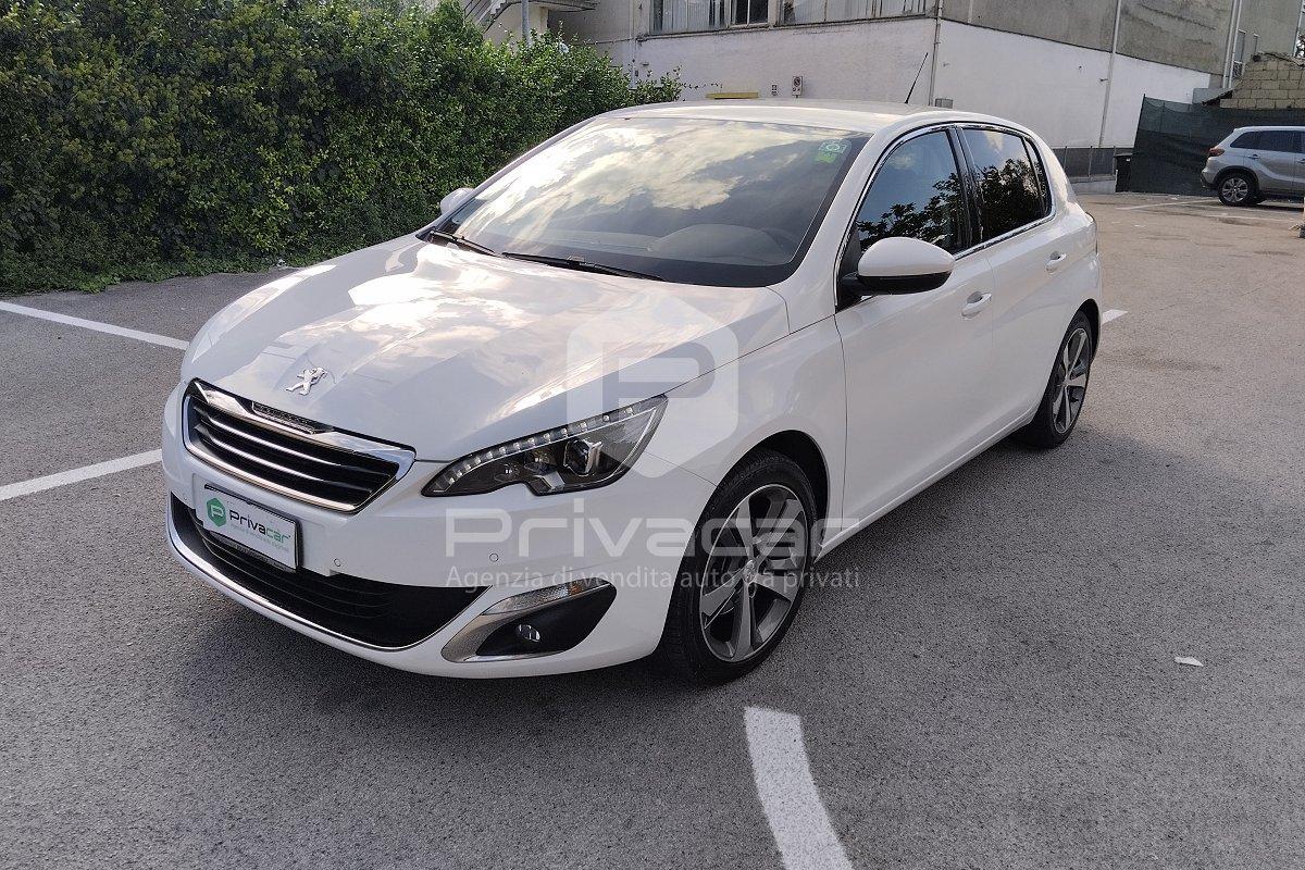 PEUGEOT 308 BlueHDi 120 S&S Allure