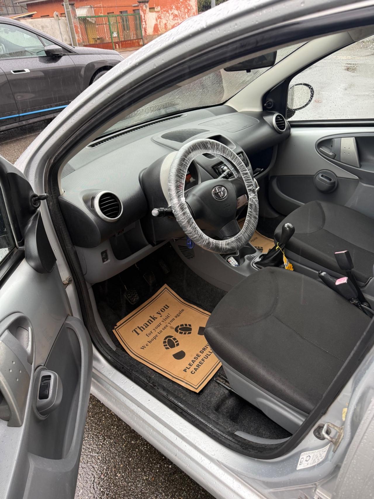 Toyota Aygo 1.0 12V VVT-i 5 porte Griffe