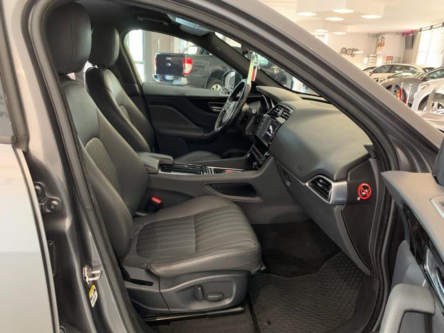 JAGUAR F-Pace 2.0 D 180 CV AWD aut. Portfolio