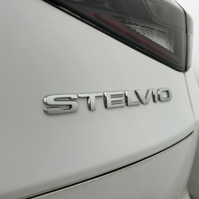 ALFA ROMEO Stelvio 2.2 Turbodiesel 210 CV AT8 Q4 Veloce