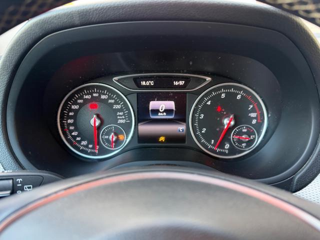 MERCEDES-BENZ B 180 SPORT+NAVI+LED+RCAM+PELLE-TEX+CRUISE+17BLACK