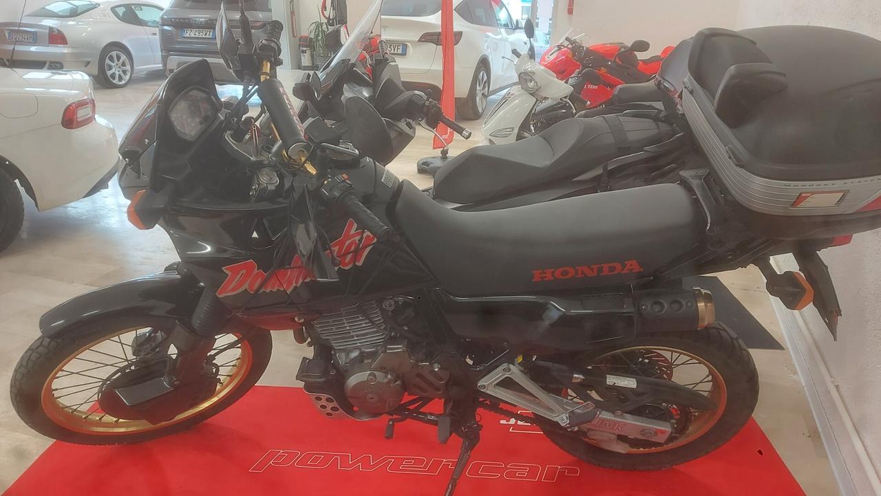 Honda NX 650 Dominator