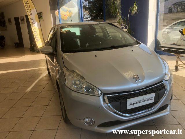 PEUGEOT 208 1° serie 1.2 VTi 82 CV 5 porte Allure