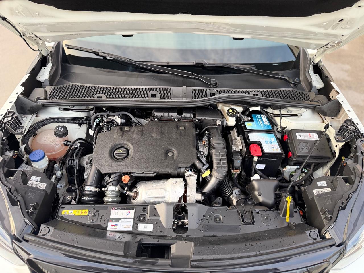 Peugeot 2008 BlueHDi 130 S&S EAT8 GT Line