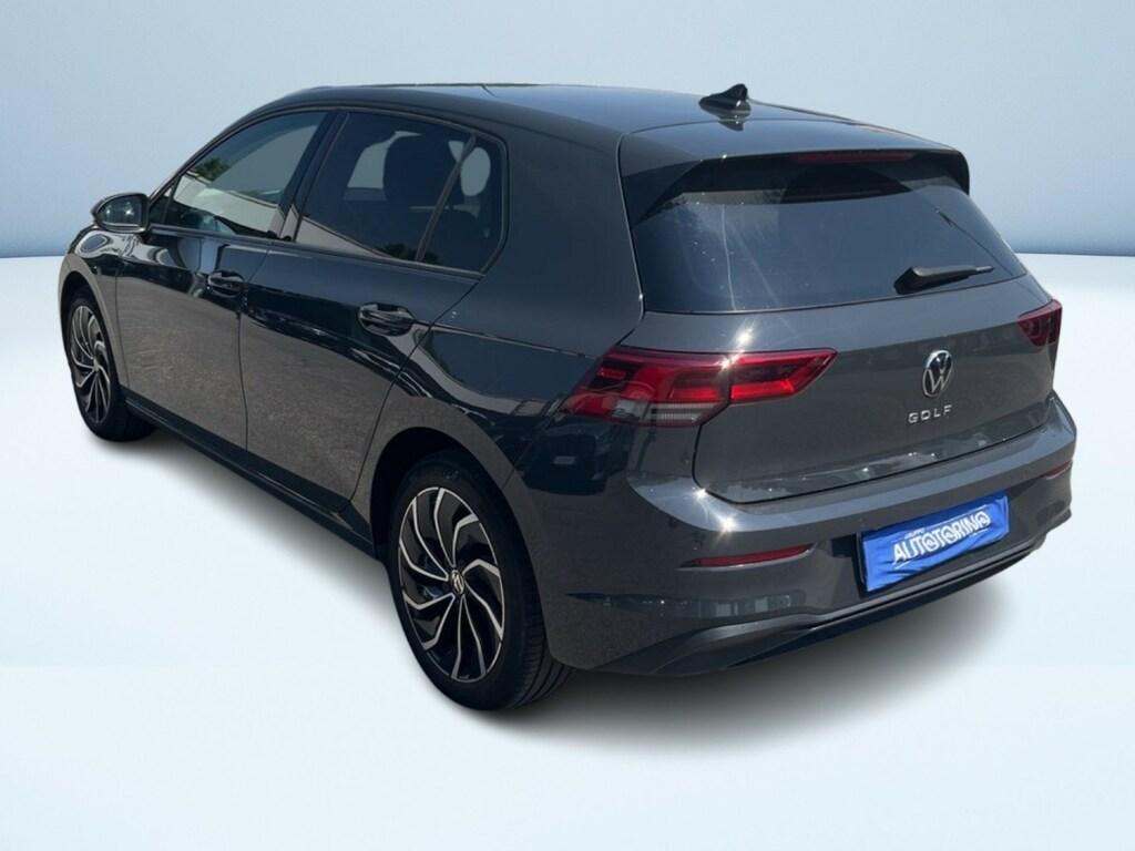 Volkswagen Golf 1.5 TGI Life DSG