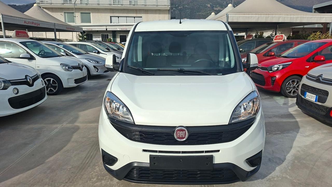 Doblò 1.6 MJT 105CV PL-TN Cargo Maxi Lamierato SX 3 posti
