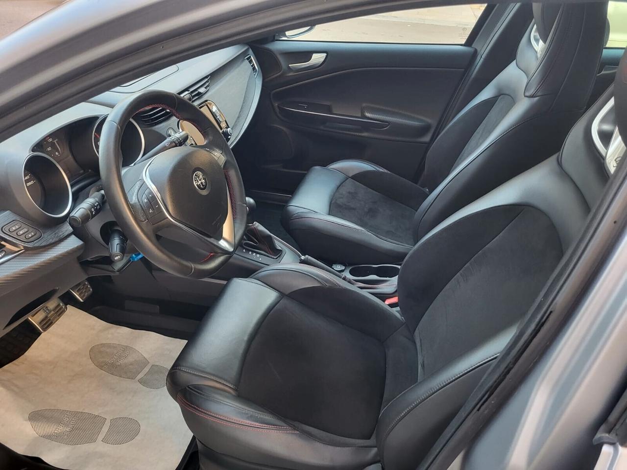 Alfa Romeo Giulietta 1750 Turbo TCT Veloce