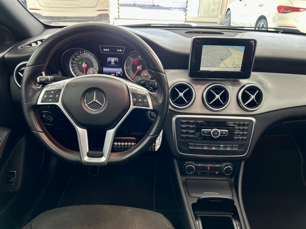 Mercedes CLA 200 Premium AMG TETTO FULL