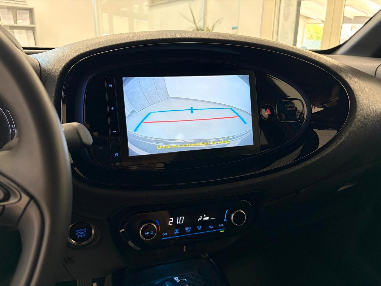 Toyota Aygo X 1.0 VVT-i 72 CV 5 porte Lounge S-CVT