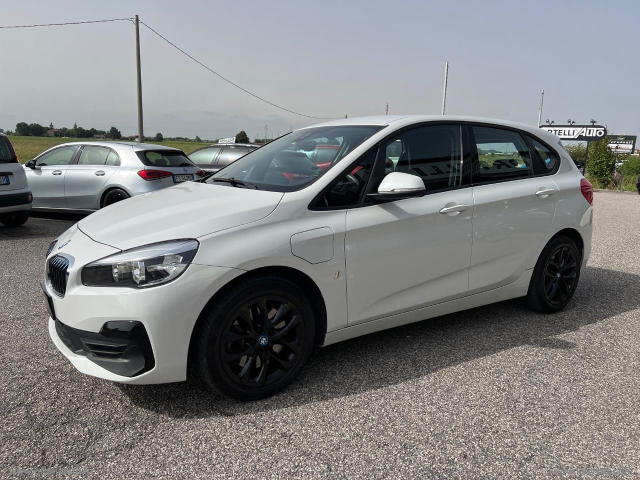 BMW 225xe Active Tourer iPerf.Advantage aut.
