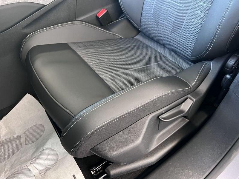 Peugeot 3008 Hybrid 145 GT e-DCS 6