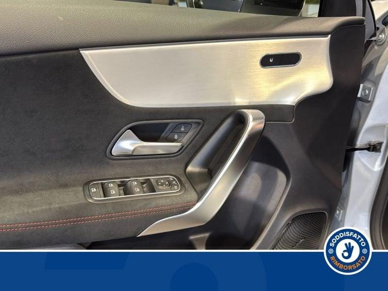 Mercedes-Benz Classe A 180d Automatic AMG Line Premium