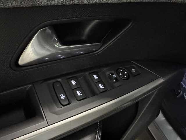 Peugeot 3008 ALLURE