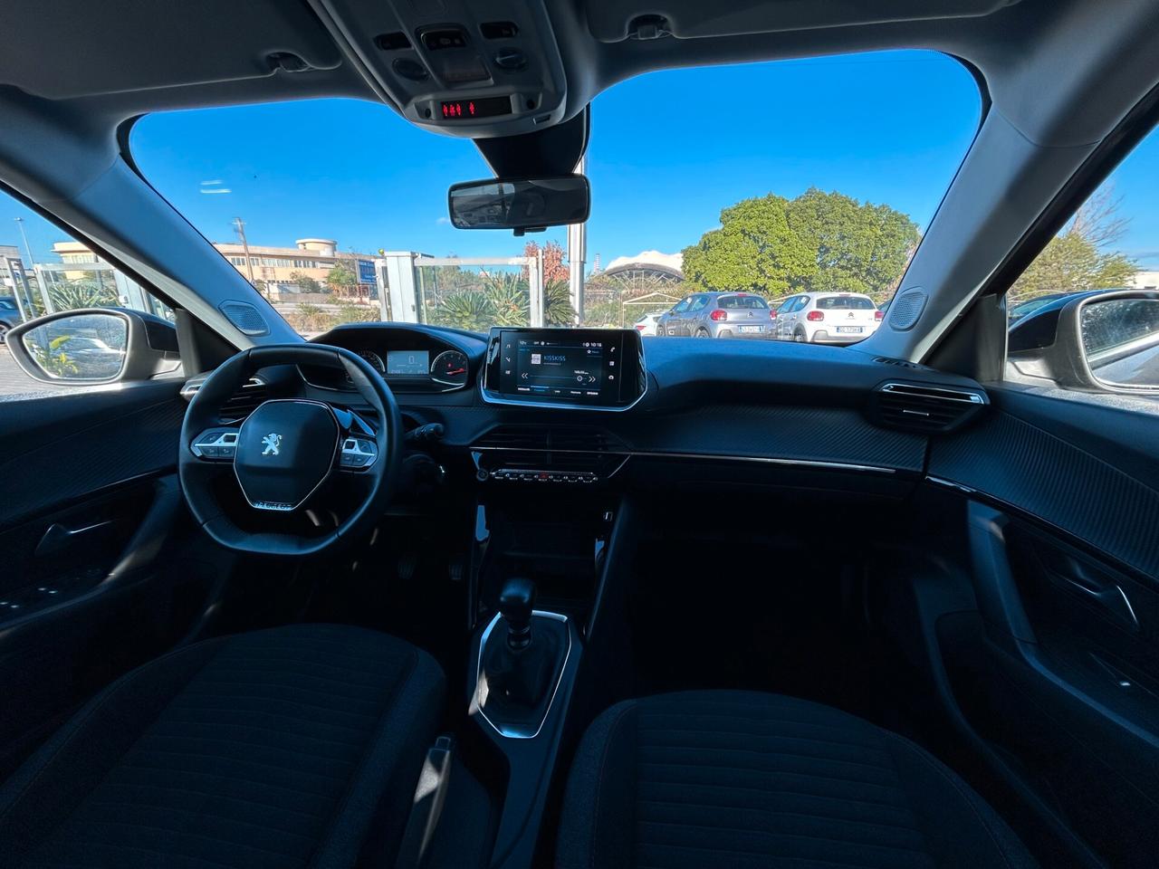 Peugeot 2008 1.2 puretech Active