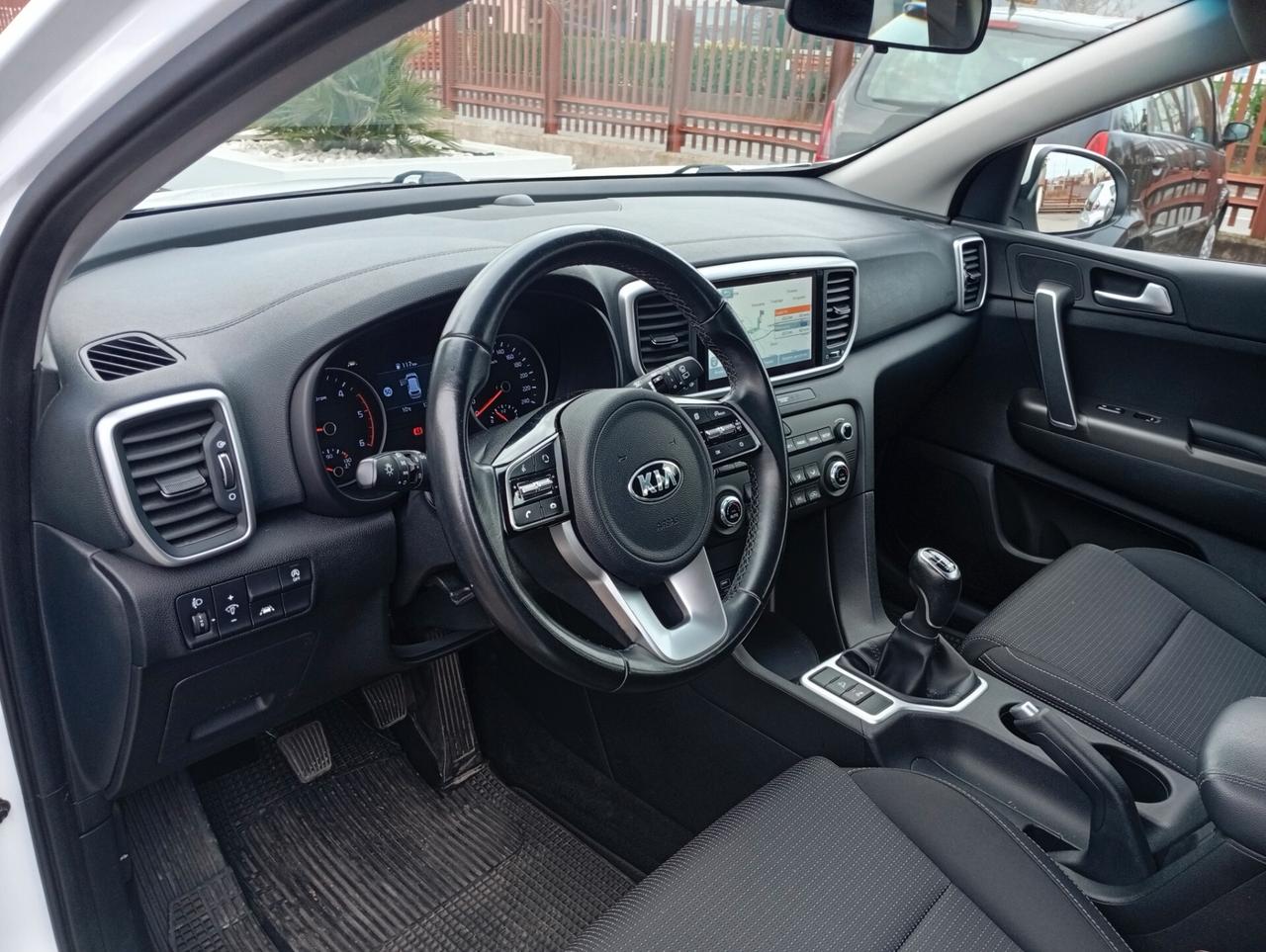 Kia Sportage 1.6 CRDI 136 CV 2WD Mild Hybrid Black Edition NEOPATENTATI OK