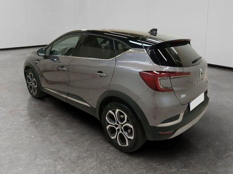Renault Captur 1.6 E-Tech hybrid Techno Fast Track 145cv auto