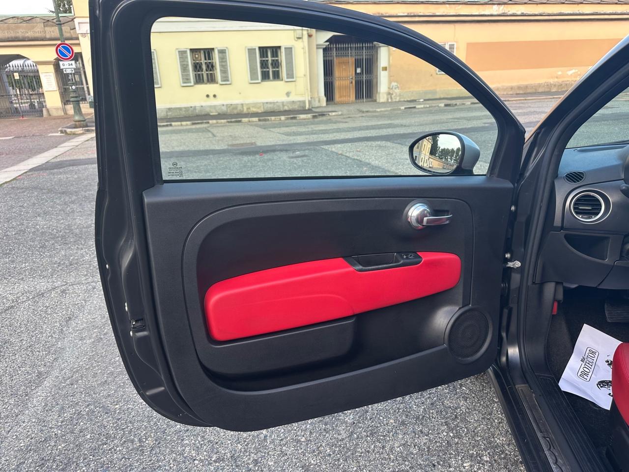 Fiat 500 0.9 TwinAir Turbo Lounge pochi km