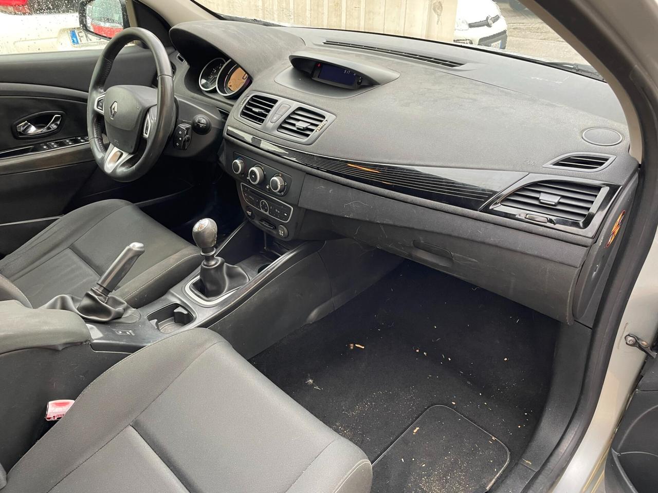 RENAULT MEGANE SPORTER 1.5 dCi - AFFARI FINE ANNO