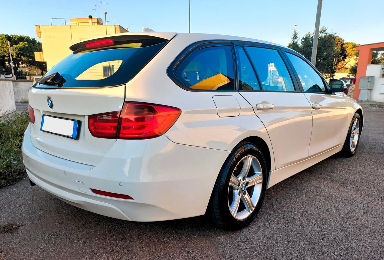 Bmw 318d Touring Sport LEGGI TUTTO