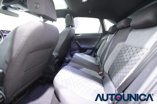 VOLKSWAGEN Taigo 1.0 TSI 110 CV DSG R-LINE TETTO PANORAMA