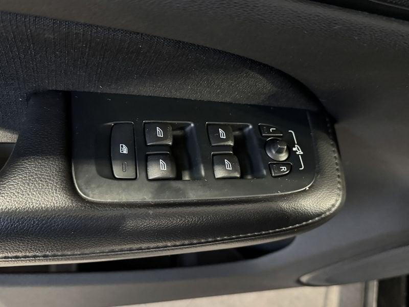 Volvo V60 V60 B3 Geartronic Momentum Business N1